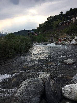 &#x{11:F8E2};なんでもいｰから&#x{11:F8E2};