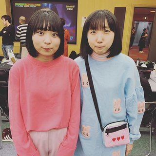 合コンに来た女がこの２人だったら、男はどっち狙いで行くと思う？