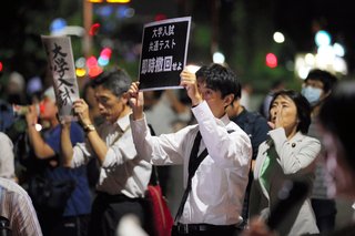 入試改革中止求め高校生らデモ　文科相は「実施に全力」