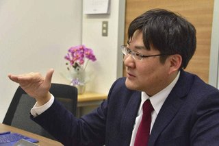 ガラケー人気が再燃!? 専門店の社長に理由を聞きにいったら、スマホにない魅力を熱弁された