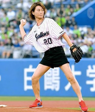 一人称は「あたし」、女性用下着着用……氷川きよしがついに“本気”を出してきた