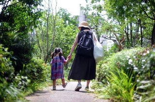 保育園の布使用に悲鳴　保護者「帰省するような大荷物」で登園も