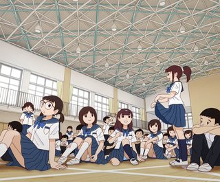 体育館の体育座りって壇上から丸見え？