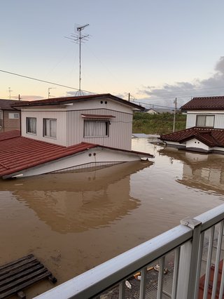 ヤバ… 大型で非常に強い台風19号　三連休に直撃のおそれ