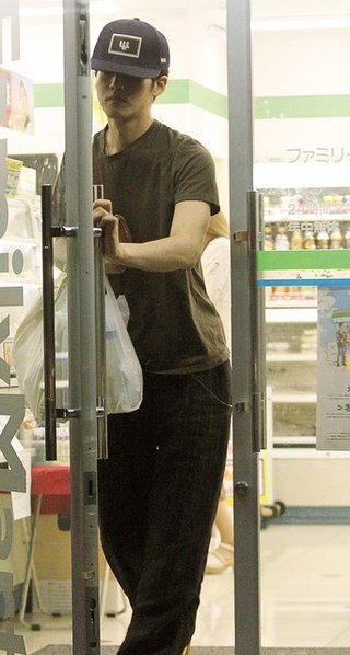 松坂桃李 モデル出身でも私服は「超地味」