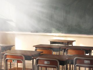 「教員いじめ」加害者4人の今後は...　若狭勝弁護士に見解を聞いた