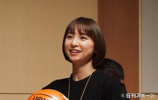 電撃婚の篠田麻里子が第１子妊娠　来春ごろ出産予定