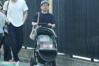 小雪、運動会でハプニング！ 校門の前で“大目立ち”のワケ