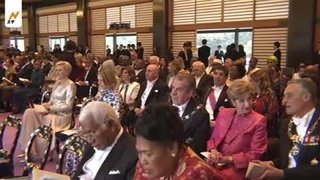 外国からの参列者はどう見た？ “歴史と伝統に包まれた儀式”