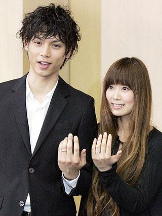 【超悲報】水嶋ヒロ＆絢香夫妻の現在の姿がこちら...