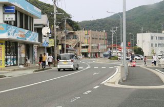 韓国人客半減でも旅行収支黒字は過去最高　８月国際収支