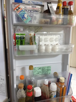 皆の家の冷蔵庫の中やキッチンを見せて