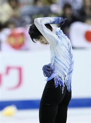 羽生結弦、衣装破れた？「ピチっとなった」 / フィギュア