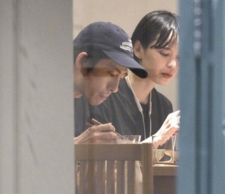 V6・三宅健　新恋人は女性憧れの美肌モデル