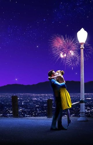 好きな映画にラ・ラ・ランド挙げる人いなくて悲しい