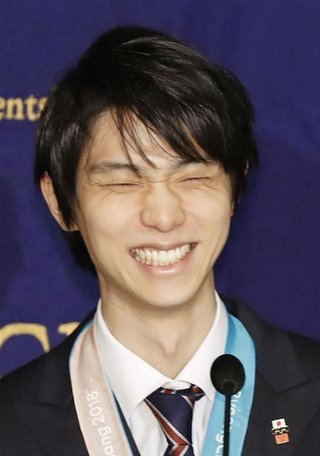 羽生結弦選手のこの笑い方可愛いよね