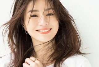 「40過ぎてロングは気持ち悪い」って人（笑）