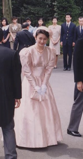 雅子さまと紀子さまの若い頃、