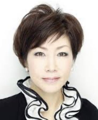 東海大学教授 金慶珠教授　やっぱり肌が綺麗だね