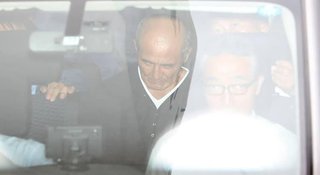 【東京】逃走の韓国籍男に懲役２年２月　東京地裁