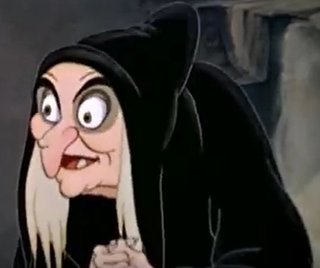 辻希美【Ｘｍａｓコスプレを１２歳長女、８歳長男は拒否】