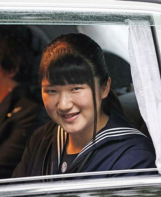 愛子さまは成績優秀も学習院大に内部進学か　警備や「出会い」に警戒
