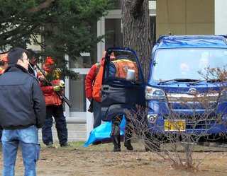 【北海道】小学校にクマ　ハンターが発砲・駆除　帯広市