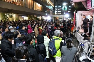 山本太郎の演説に酔っ払いが乱入「明日食う米を買う金もねんだよ」太郎「貴方も米が買える様にする」