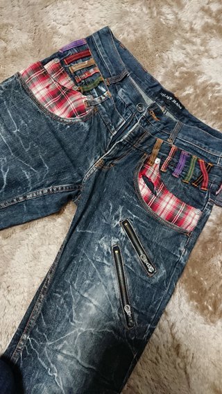 旦那がダサい。会社がビジカジオッケーになり、今日も変な格好で出勤した。