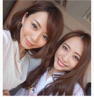 美人は友達少ないイメージだけど友達も美人だね