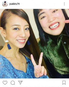 あびる優　笑顔でピースサインも…ファン心配「すっごい痩せて見える」「ちゃんと食べて…」