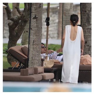 嵐・櫻井翔が「38歳恋人」とベトナム婚前旅行