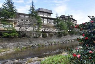 安部首相の新年会、安すぎる？ 市民団体が批判