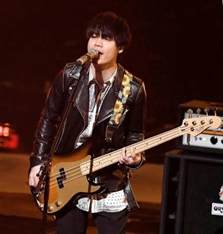 ヒゲタン楢崎【元Ｅ－ｇｉｒｌｓ山本紗也加と熱愛】