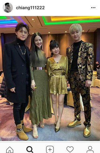 福原愛さん、江宏傑夫妻　金髪＆金色コーデを披露「愛ちゃん足細すぎ」「似合ってる」の声