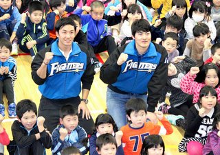 斎藤佑樹が先生になる【北海道胆振東部復興支援のため小学校で熱血授業へ】