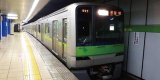 NY在住女性の投稿に賛否【レディーファーストって下に見てる裏返しじゃないの？】