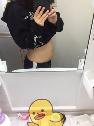 妊娠初期のお腹ってエロいよね