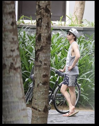 嵐・櫻井翔が「38歳恋人」とベトナム婚前旅行