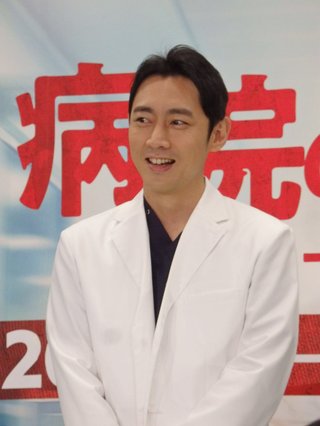 小泉孝太郎【進次郎環境相夫妻を祝福】
