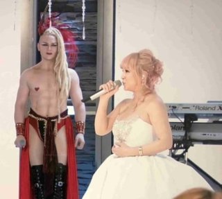 浜崎あゆみ 臨月ケアをしていた パパ本命バッグダンサー