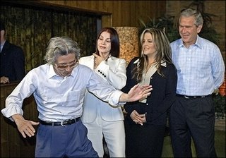 【拡散希望】パンから発がん性除草剤検出！アメリカ圧力で日本は農薬まみれ