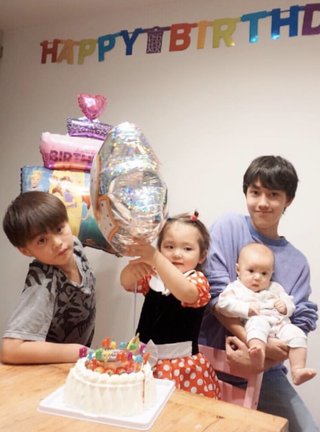 土屋アンナのお子ちゃま達