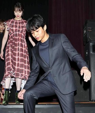 東出昌大 過去の特大ブーメラン！小手伸也の不倫イジっていた