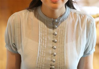 44歳。こういう透け感のあるブラウス（チュニック）あり？なし？