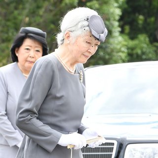 美智子さま、またもお引っ越し延期か　天皇陛下は未だ皇居に住めず