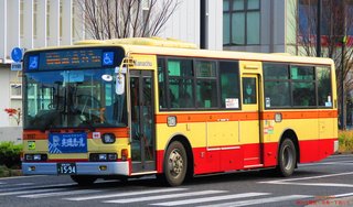 【神奈川】バスで隣に座った女児の太もも触る　男を逮捕