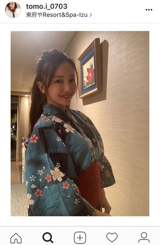 板野友美【浴衣ショットにファン絶賛】