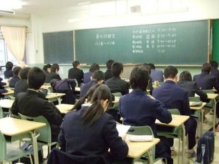 都立２５０校、「時差通学」「分散登校」導入へ