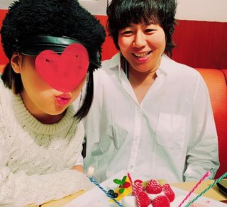 小川菜摘【青木さやかと１０歳長女の母娘ショットを投稿】反響多数